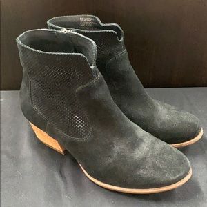 Kork-Ease Women’s Sherrill Booties